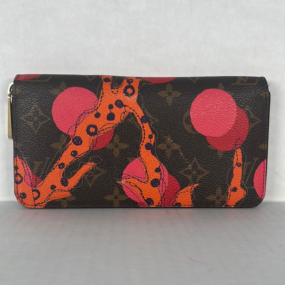 Louis Vuitton Kusama Limited Edition Monogram Zippy Wallet